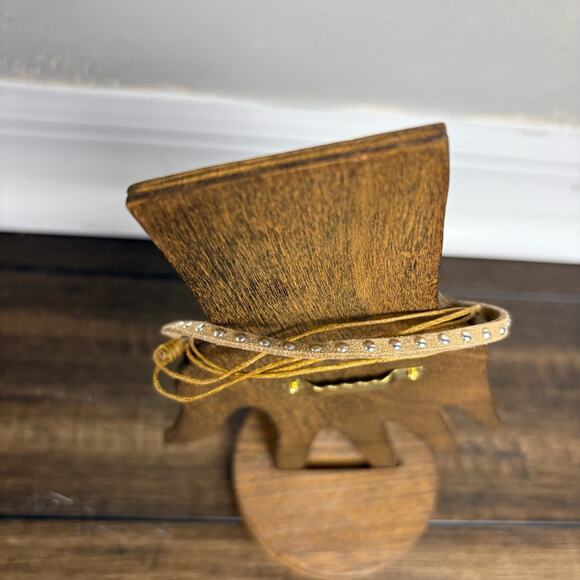 NWT Free Spirit Peyote Bird Suede Wrap Bracelet Anklet Metal Studded Adjustable - Picture 6 of 8